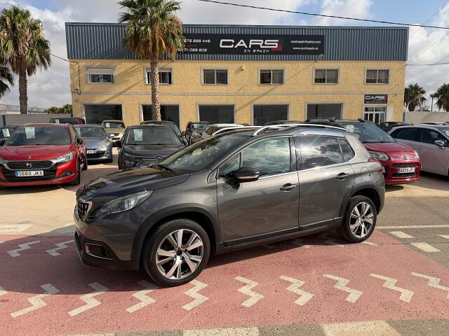 PEUGEOT 2008 ALLURE 1.2 E-THP AUTO SPANISH LHD IN SPAIN 41000 MILES SUPERB 2019
